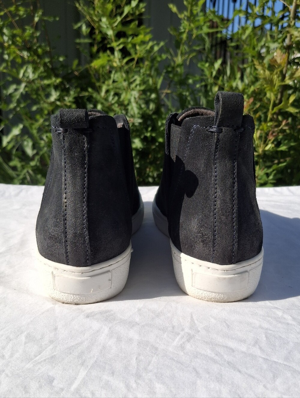 Miz Mooz Black Suede Laurent Sneaker Hybrid Chelsea Boots Size 38 Euro 7.5 US - Picture 4 of 10